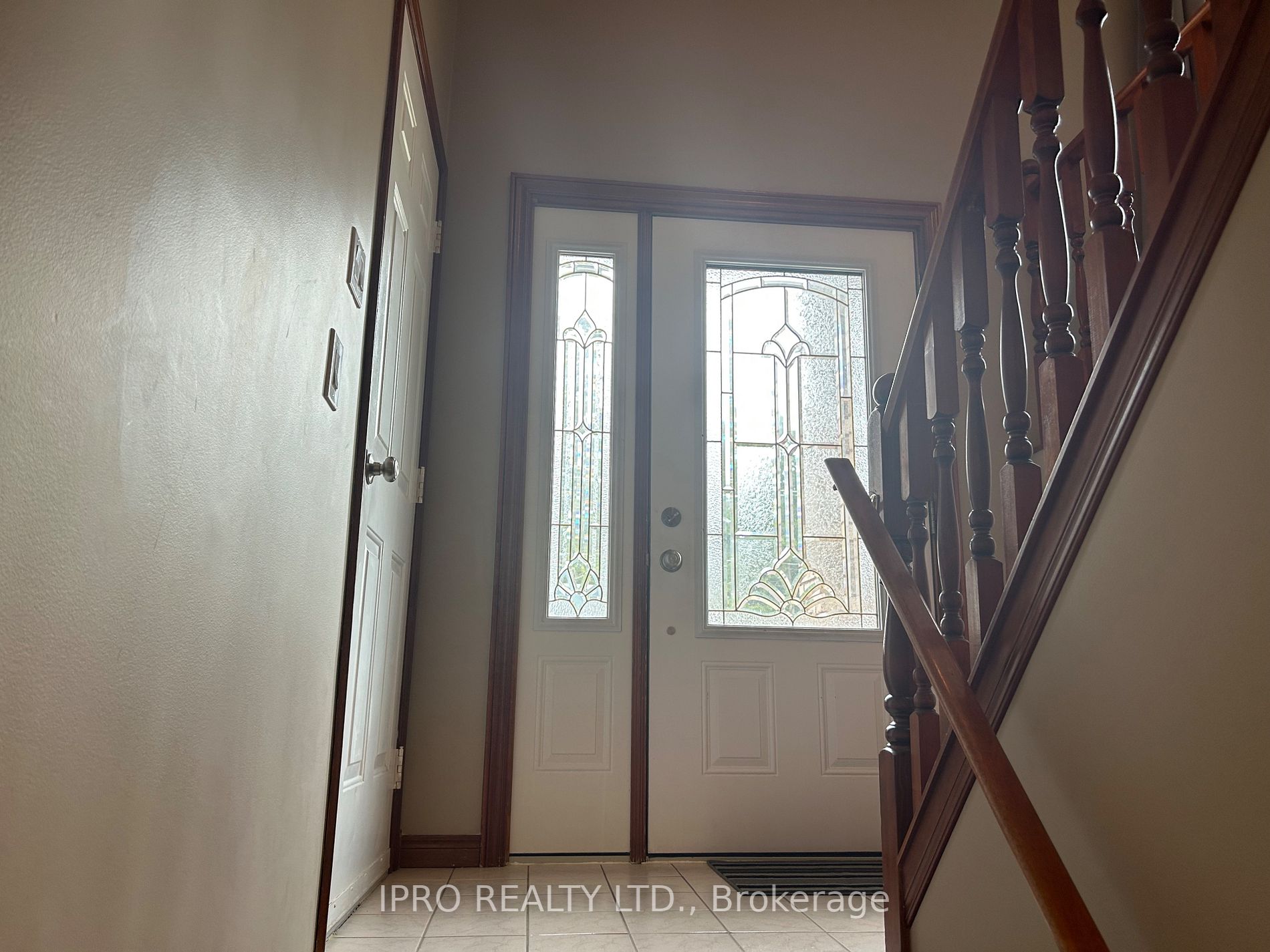 306 Mckellar St, Terminated in Strathroy Caradoc Zoocasa