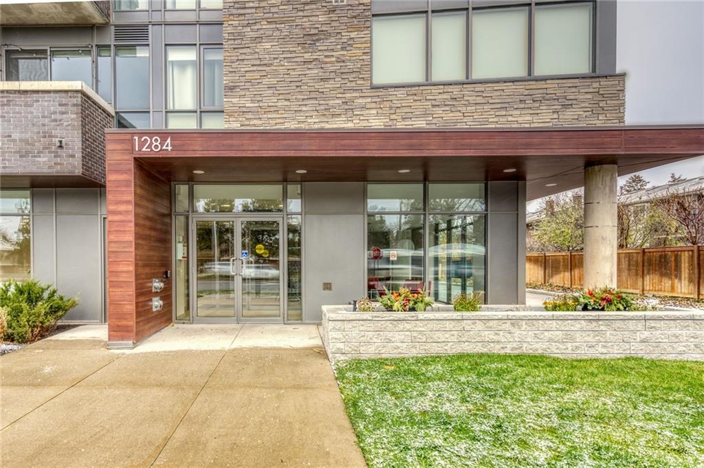 317 1284 Guelph Line, For Sale in Burlington Zoocasa