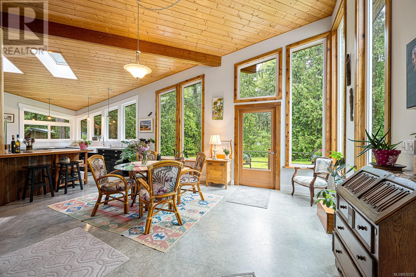 4600 Chandler Rd, For Sale in Comox Valley A Zoocasa