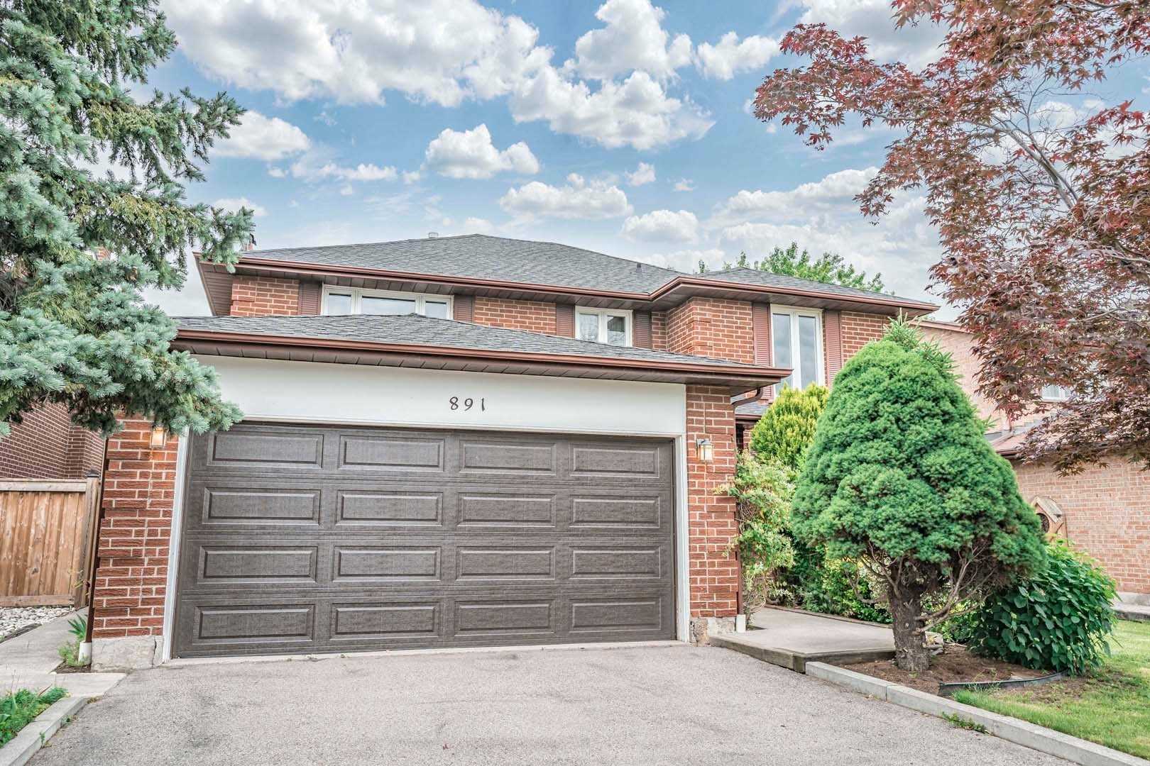891 Willowbank Tr, Sold in Mississauga Zoocasa