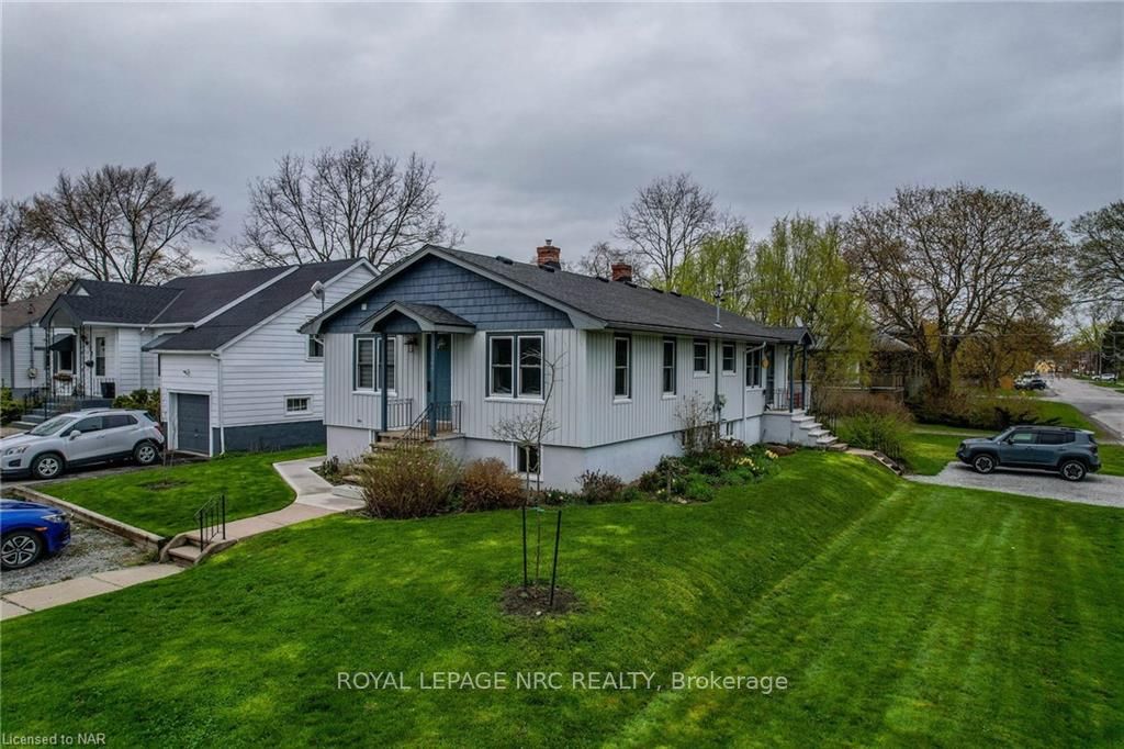 105 Linwood Ave E, For Sale in Port Colborne Zoocasa