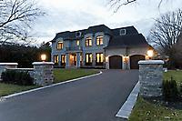 1497 Lakeshore Road West