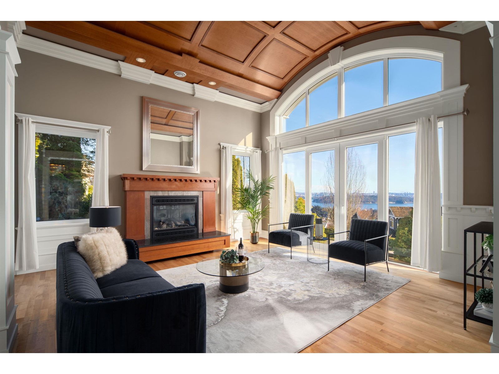 2291 Orchard Lane, For Sale in West Vancouver Zoocasa