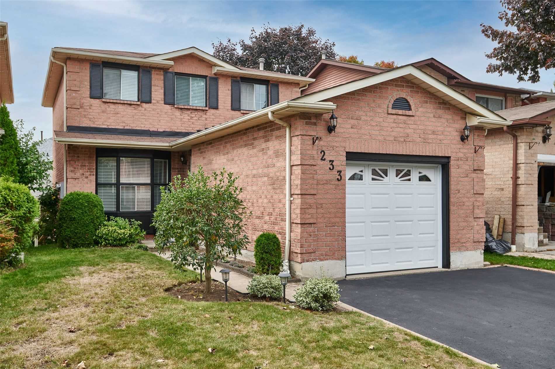 233 Ravenscroft Rd, Sold in Ajax Zoocasa