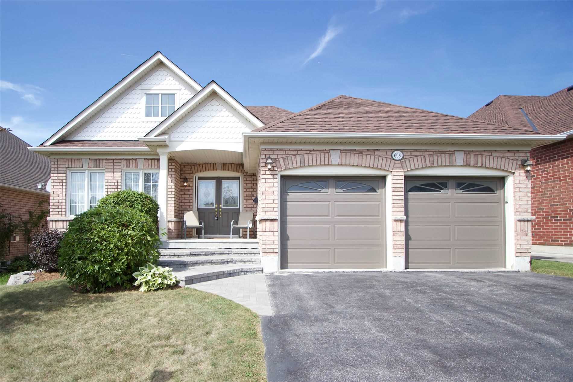 608 Greenhill Ave, Sold in Oshawa Zoocasa