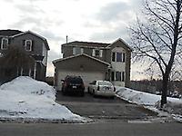 2 Wright Cres
