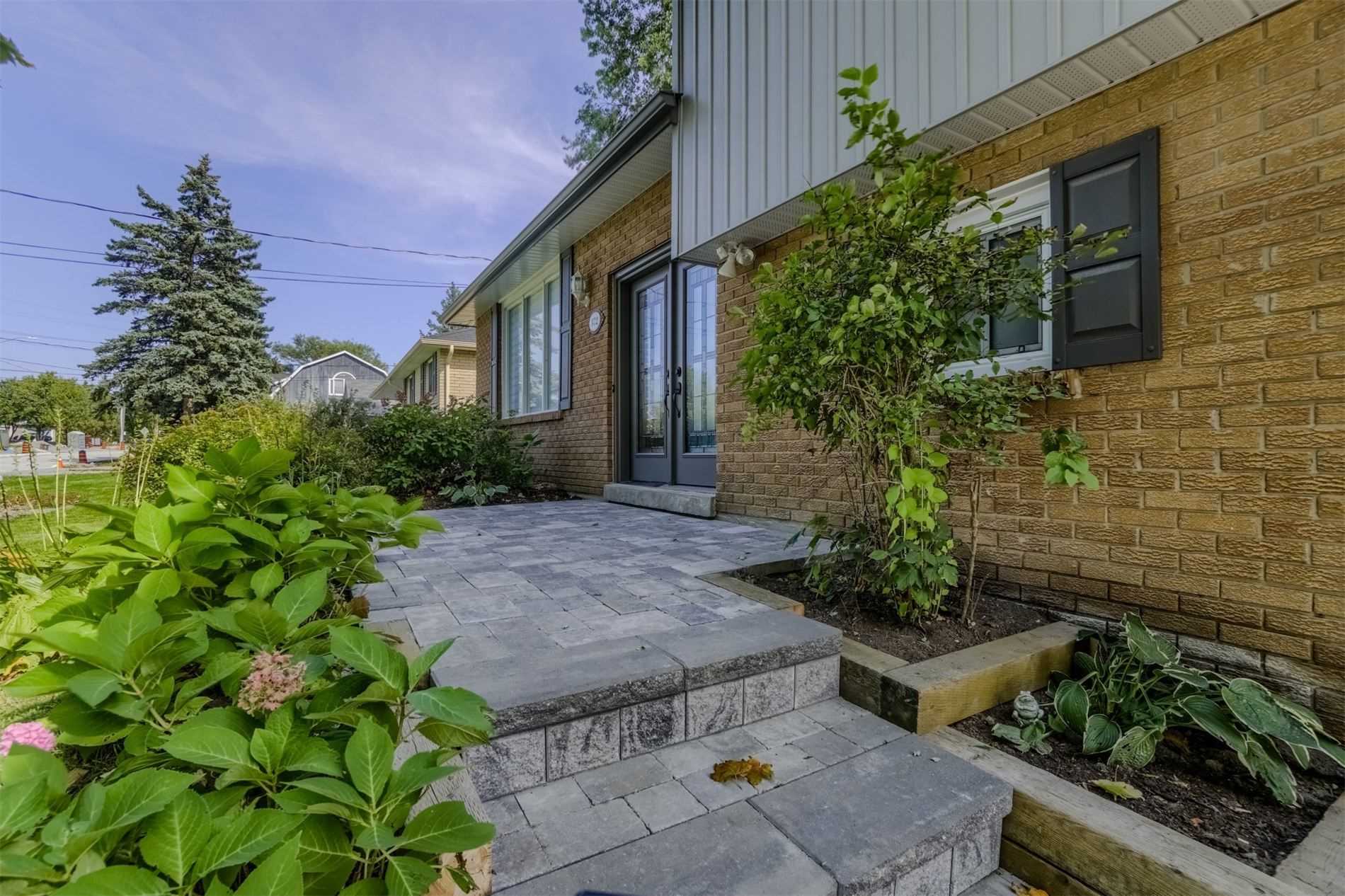 372 Stouffer St, Sold in Whitchurch Stouffville Zoocasa