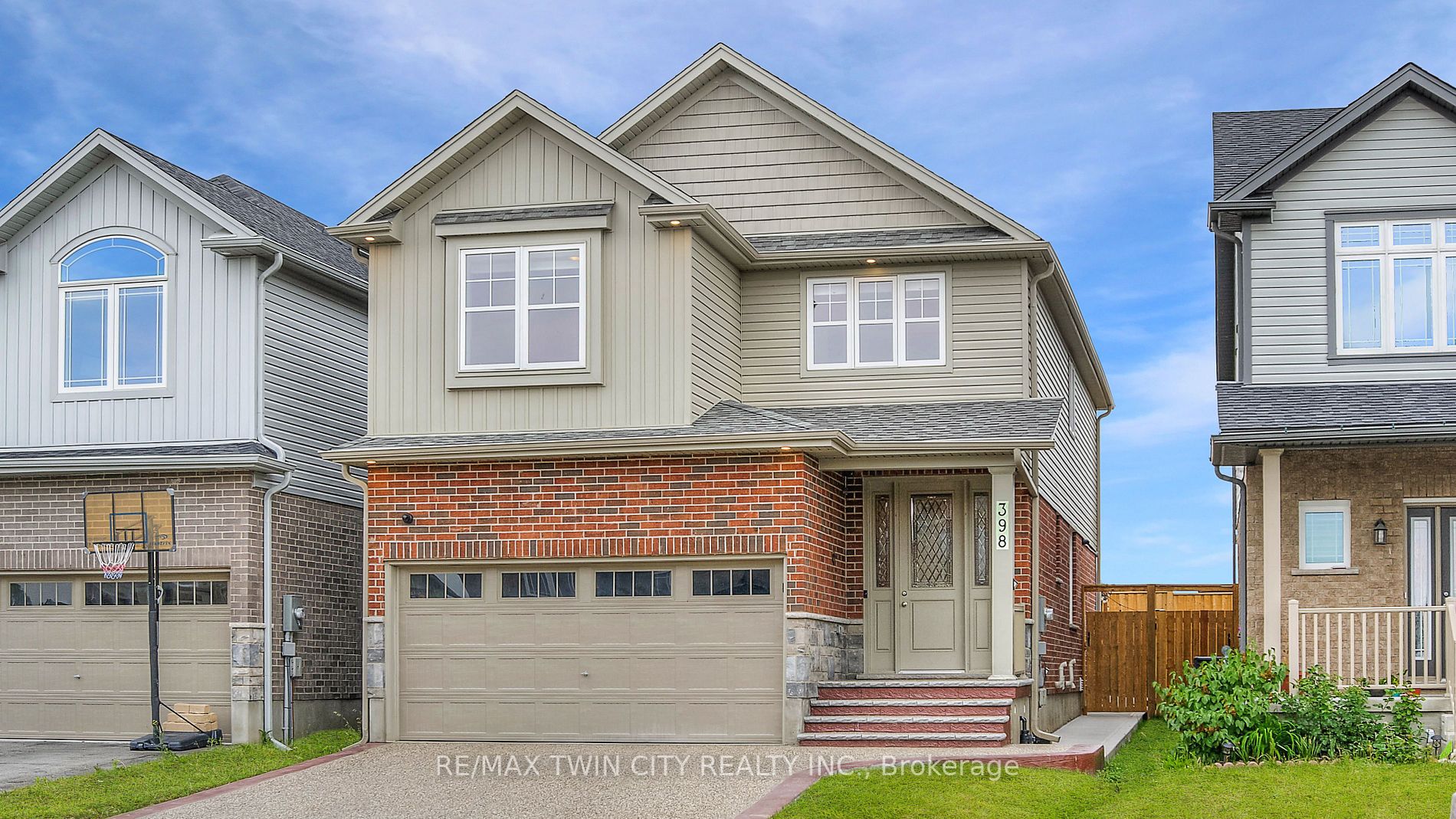 398 Rivertrail Ave, For Sale in Kitchener Zoocasa