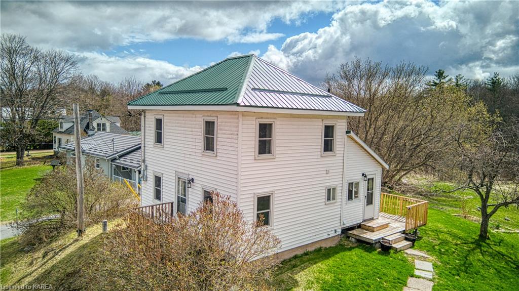 1081 Elm Tree Road, For Sale in Central Frontenac Zoocasa