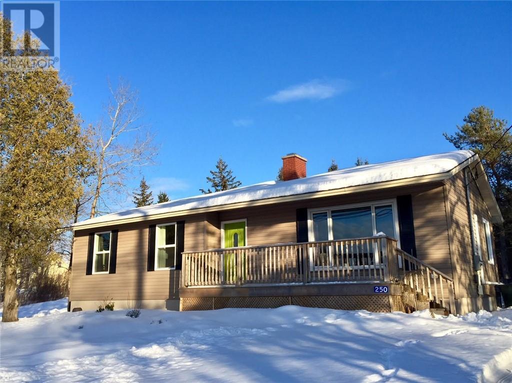 250 Hampton Road, Quispamsis (NB001322) Zoocasa