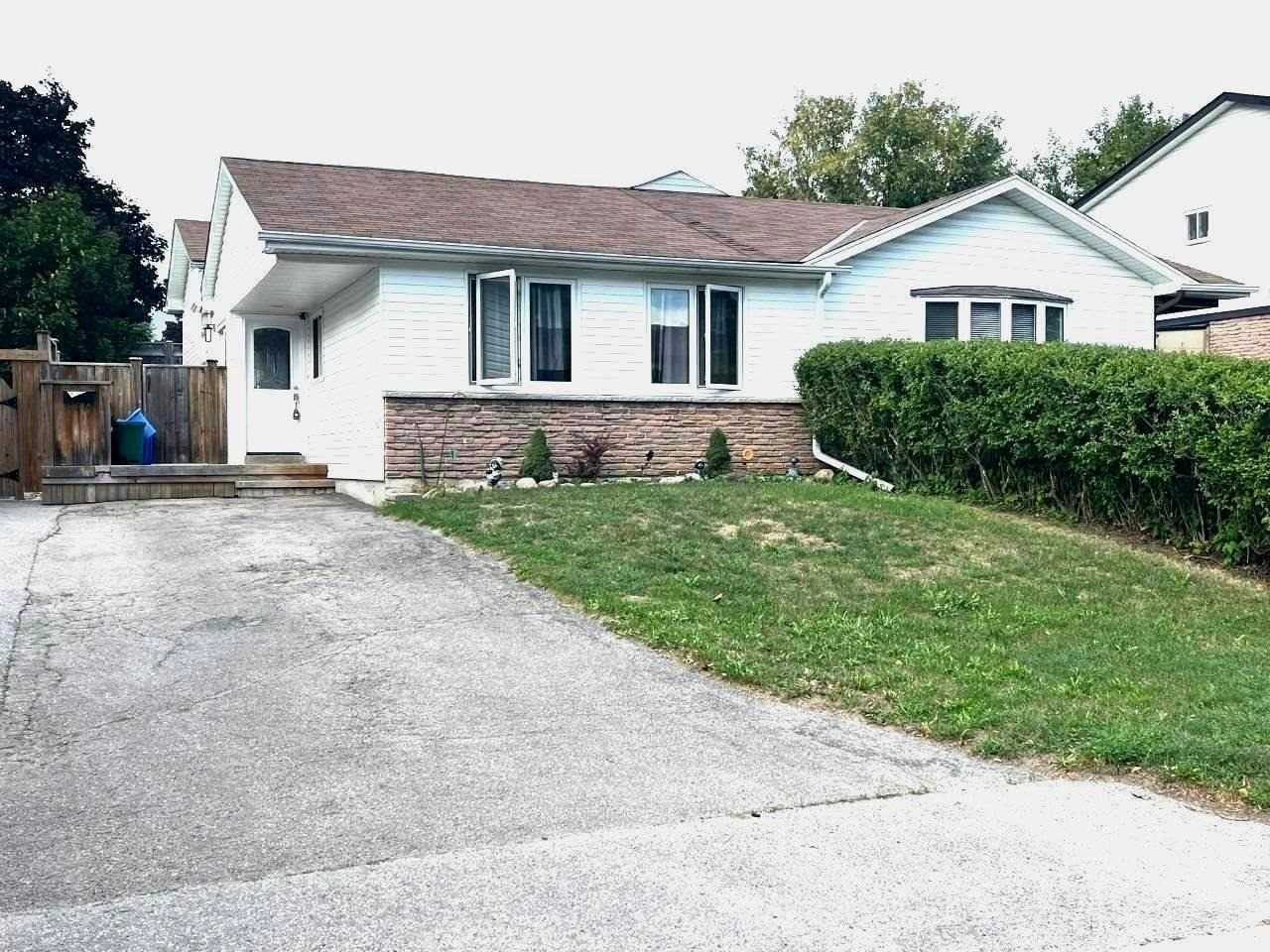 1270 Eldorado Ave, Sold in Oshawa Zoocasa