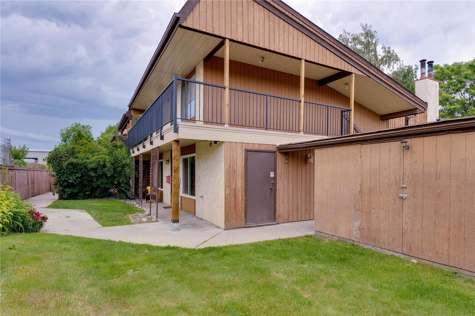 201 290 Mills Road, For Sale in Kelowna Zoocasa