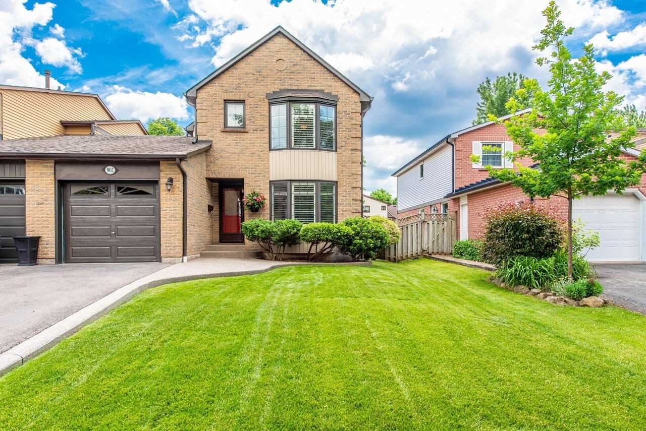 902 Laurier Ave, Sold in Milton Zoocasa