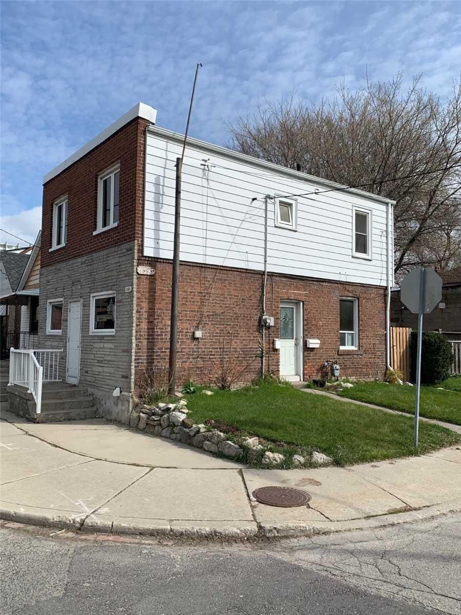 1383 Woodbine Ave, Toronto (E4742185) Zoocasa