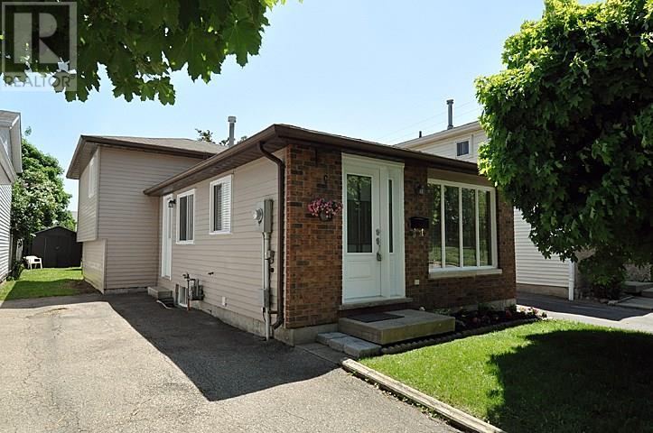 108 Homestead Place Kitchener 30662444 Zoocasa