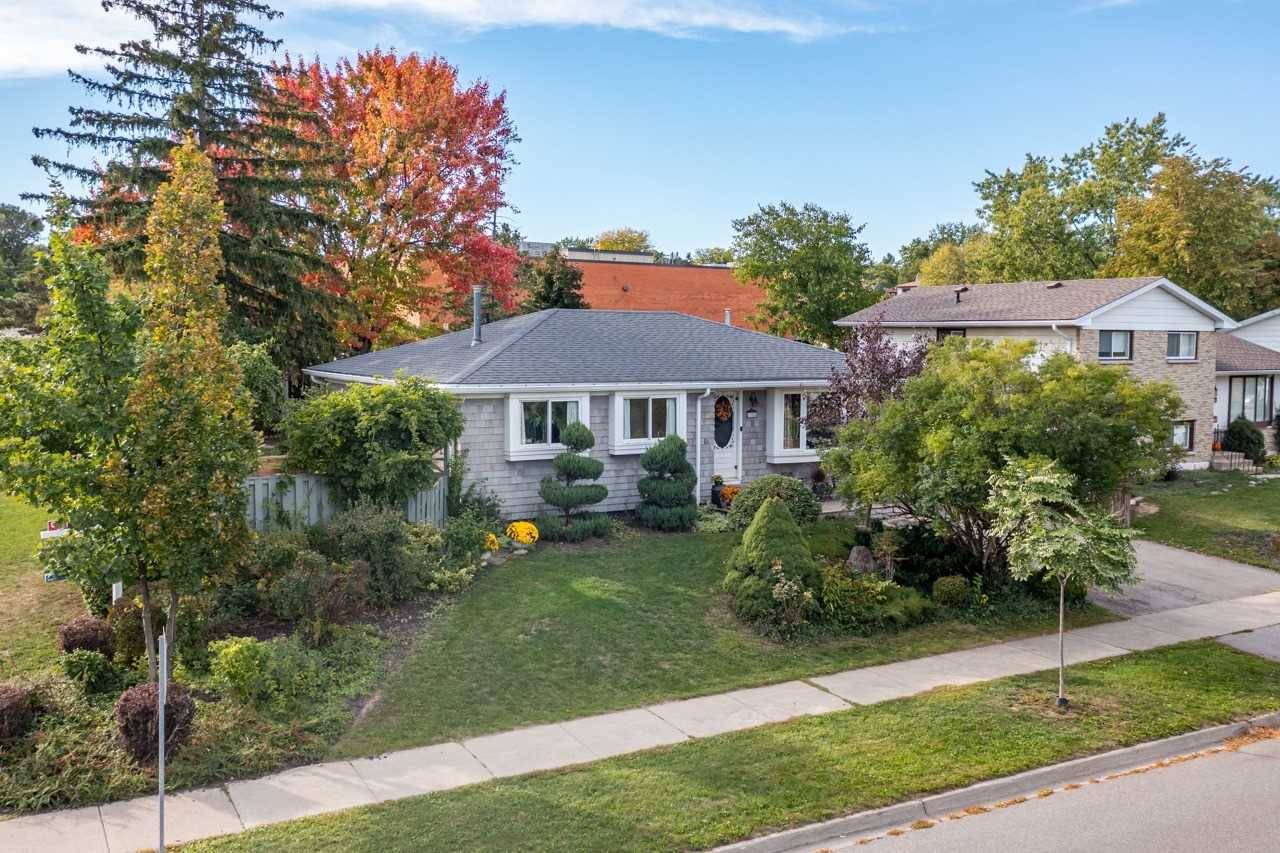 2222 Sheffield Dr, Sold in Burlington Zoocasa