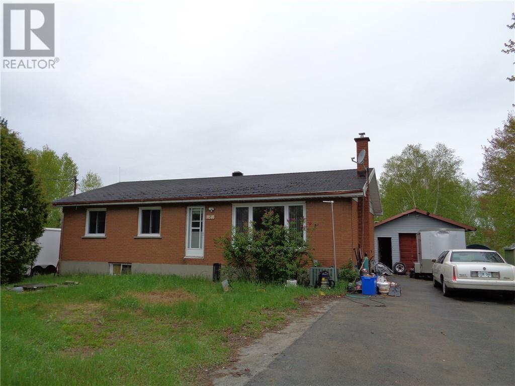 1585 Skead Road, Greater Sudbury (2075814) Zoocasa