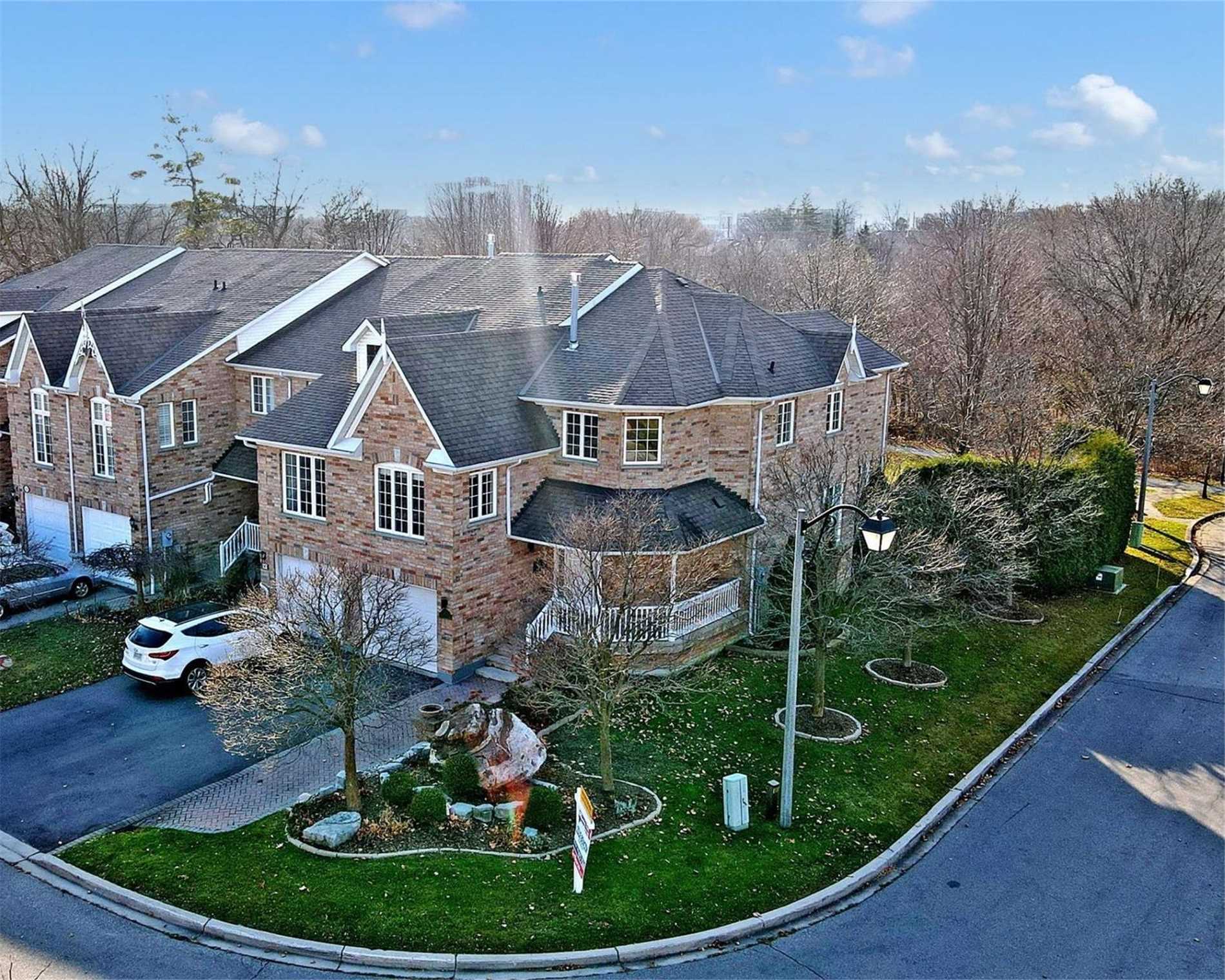 48 Meadowbrook Lane, Sold in Markham Zoocasa