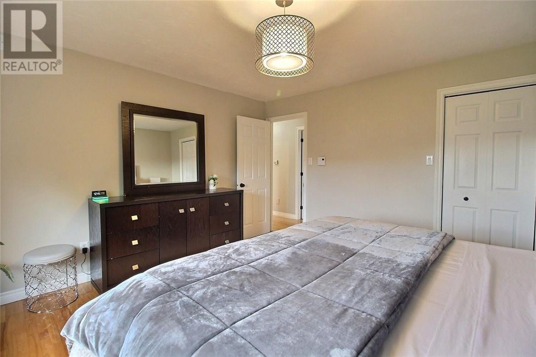 913 Melanson, For Sale in Dieppe Zoocasa