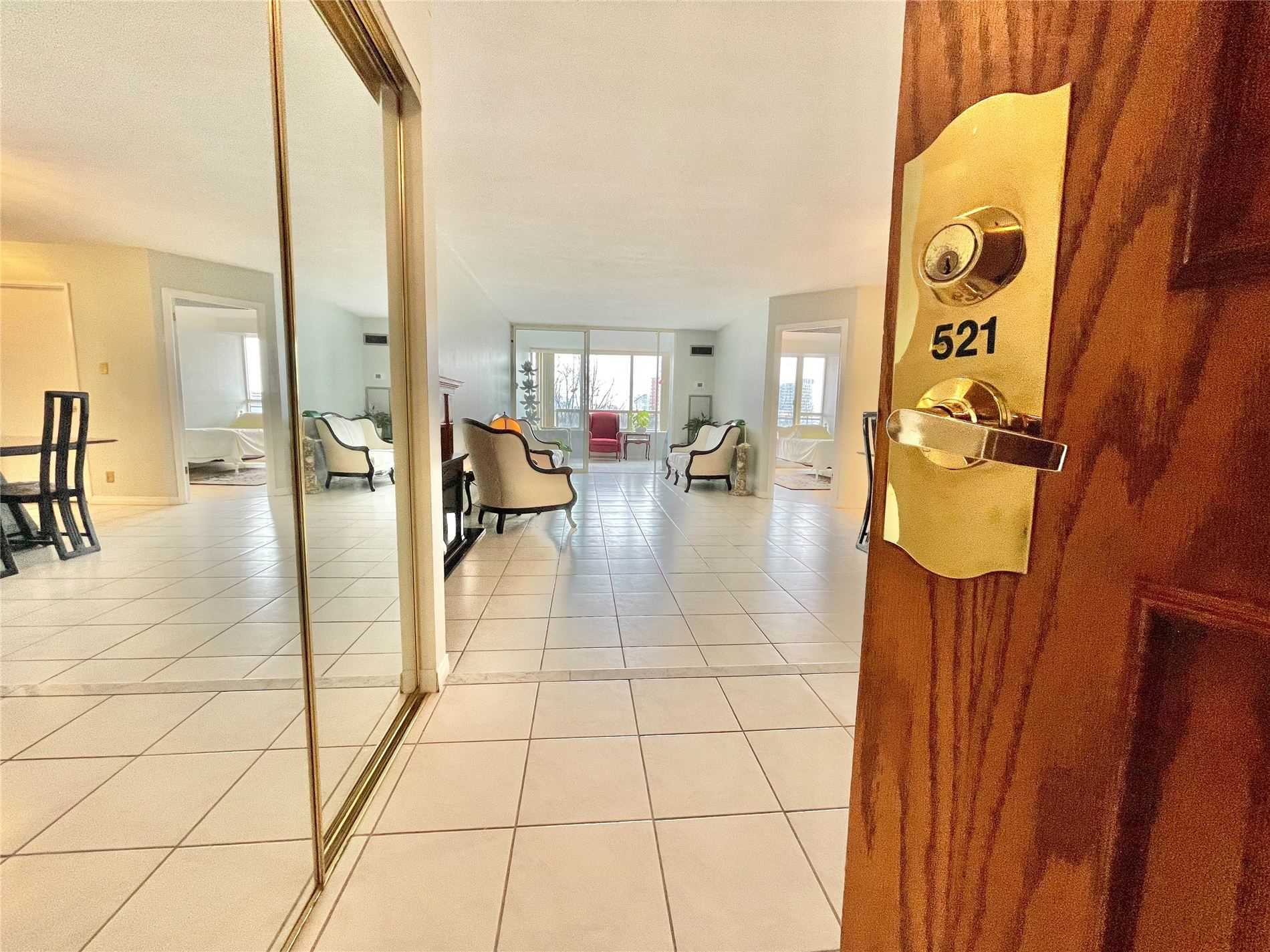 521 32 Clarissa Dr, Sold in Richmond Hill Zoocasa