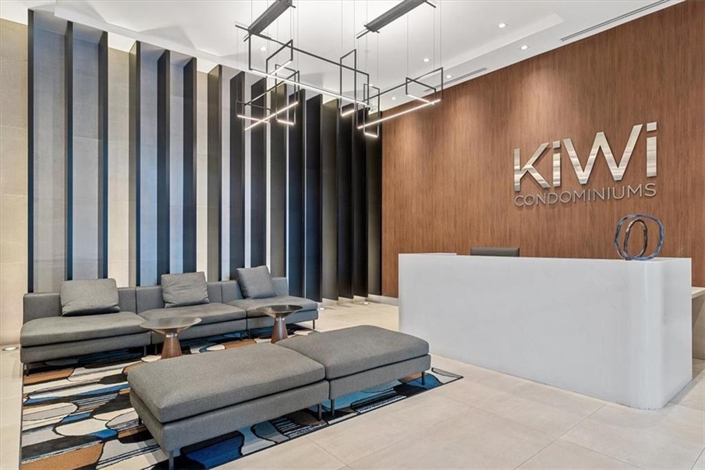 717 212 King William St, Inactive in Hamilton eXp Realty