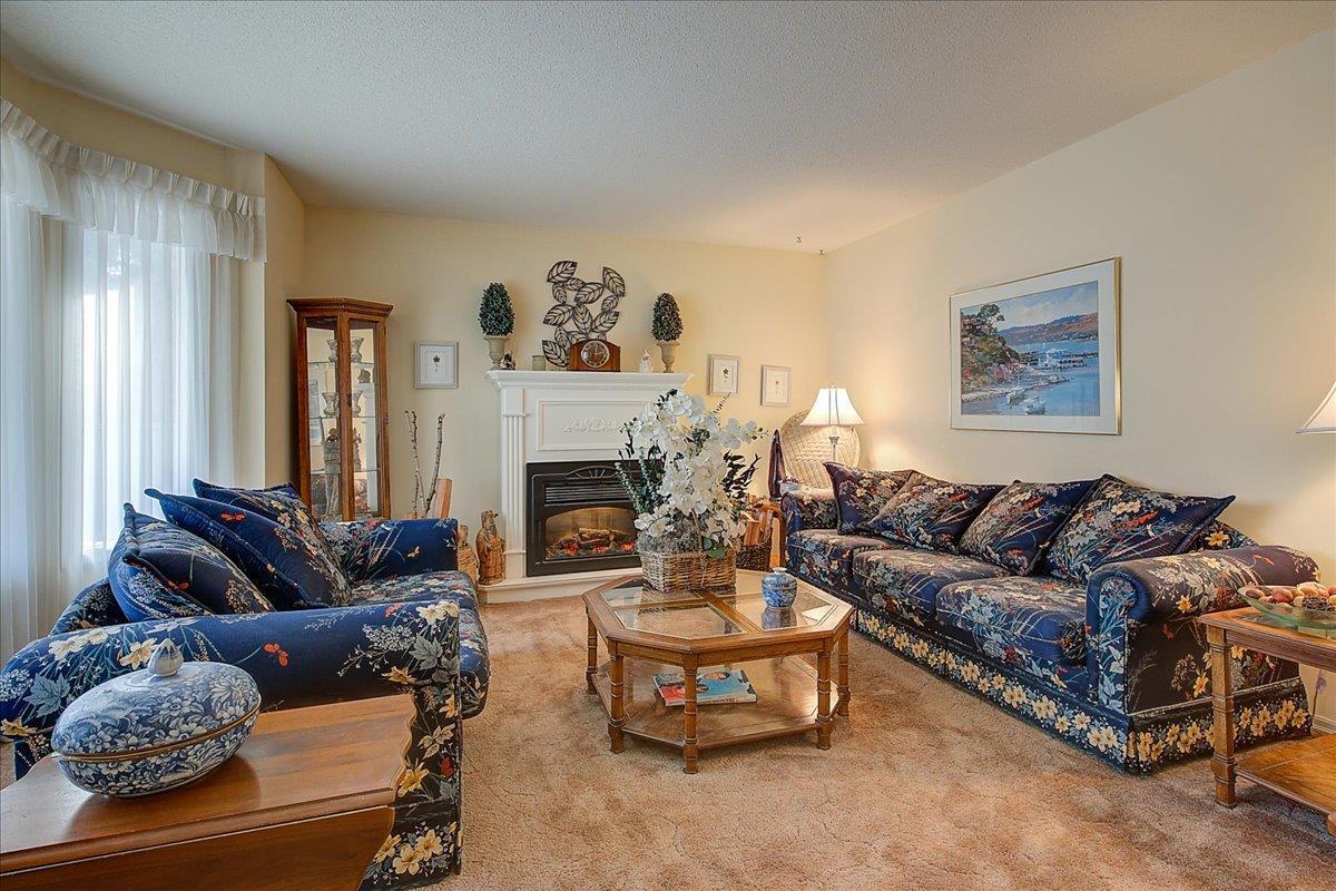 1235 Mission Ridge Road, For Sale in Kelowna Zoocasa