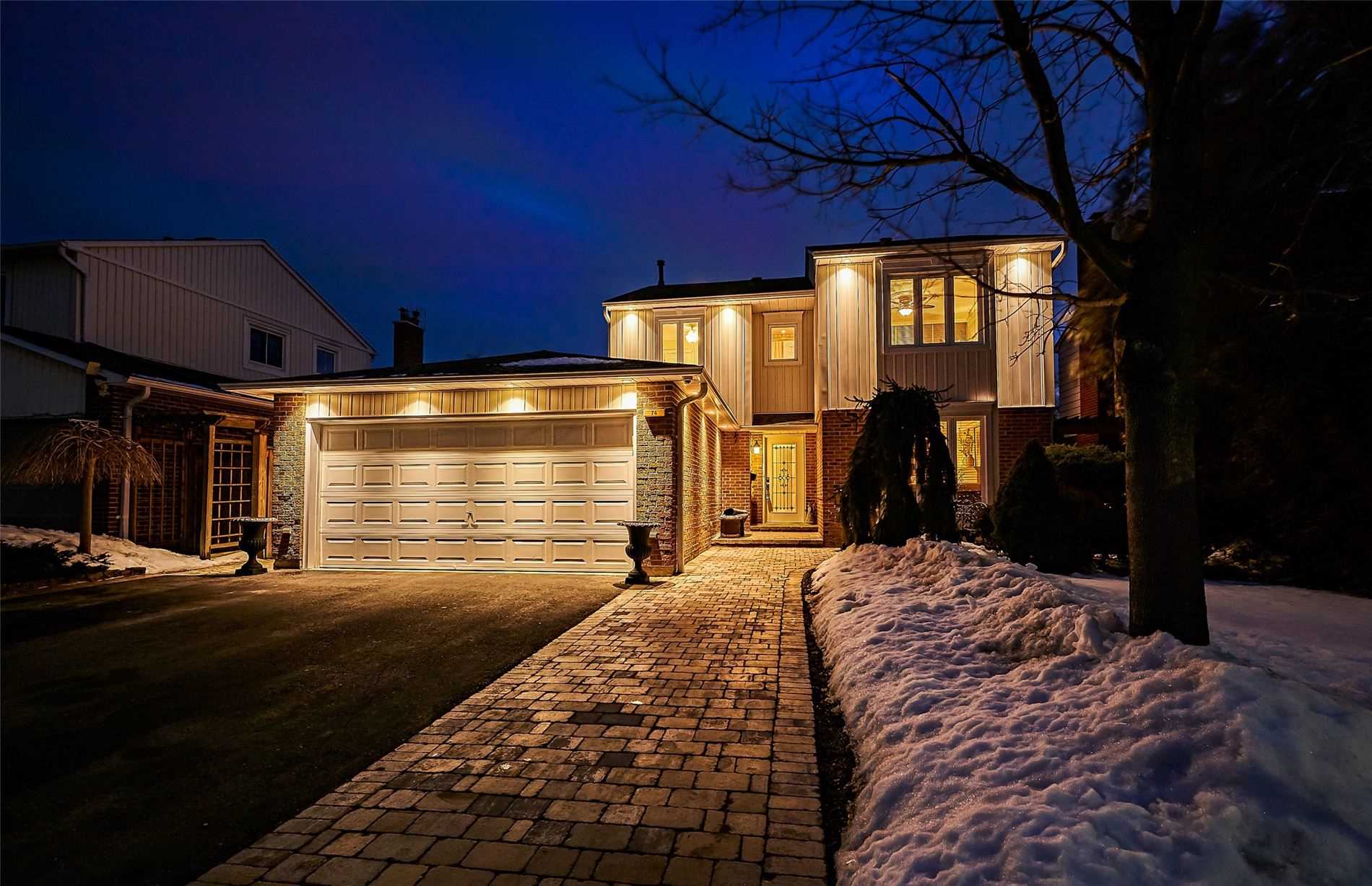 74 Teresa Dr, Sold in Whitby Zoocasa