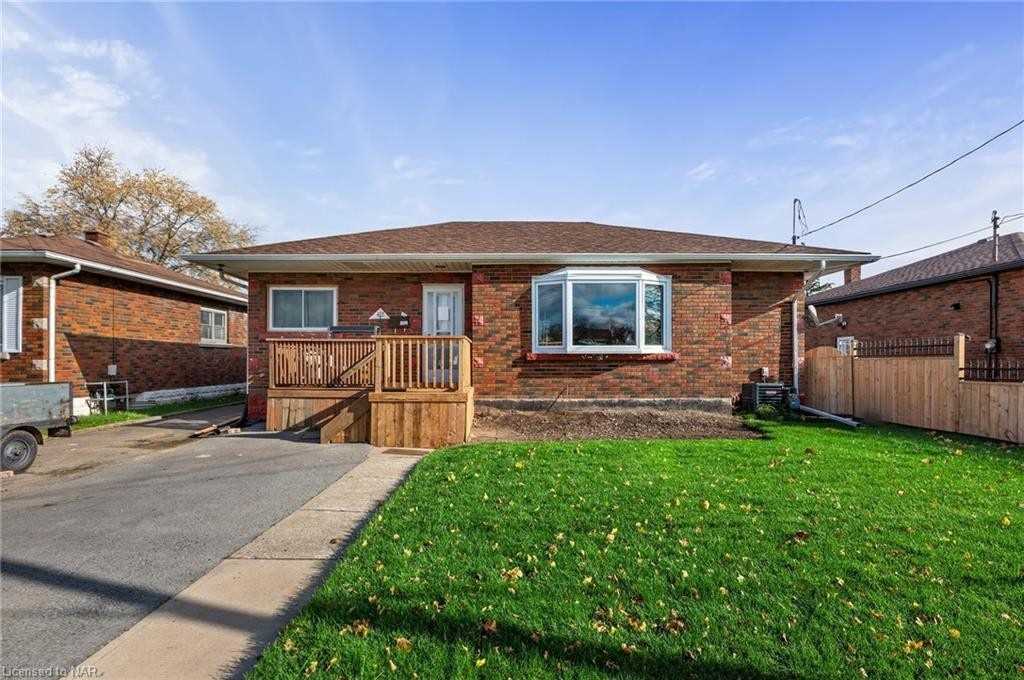 62 Golden Blvd W, Sold in Welland Zoocasa