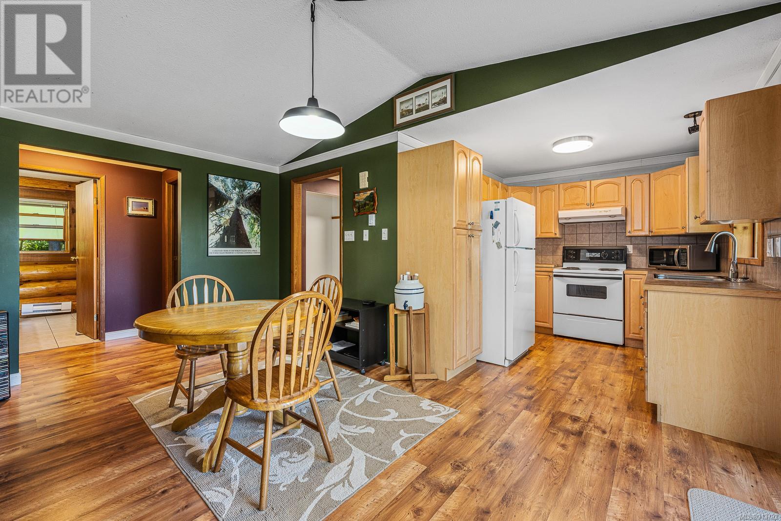 6635 Mystery Beach Rd, For Sale in Comox Valley A Zoocasa