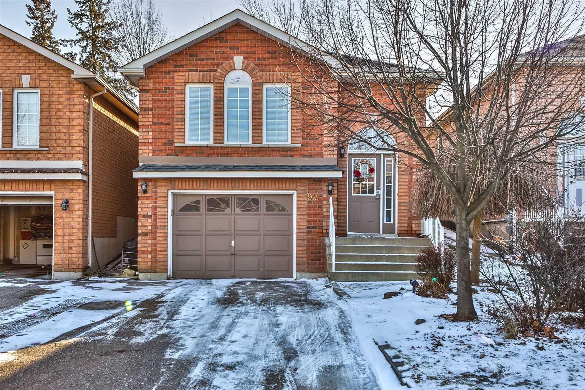 92 Clearmeadow Blvd, Sold in Newmarket Zoocasa