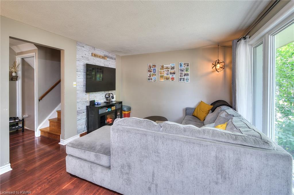 138 The Greenway, Sold in Cambridge Zoocasa