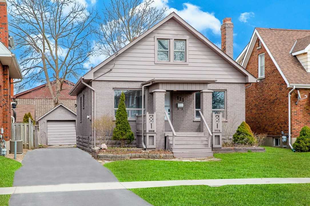 111 Oshawa Blvd S, Sold in Oshawa Zoocasa