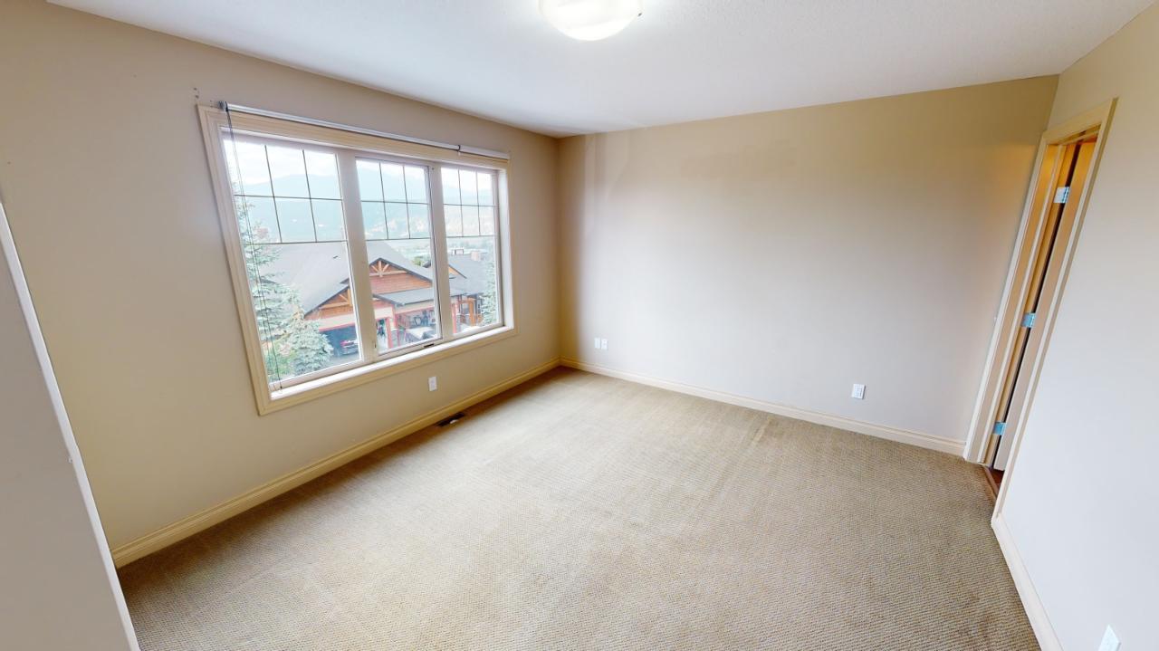 9 4840 Borrego Ridge Road, For Sale in Radium Hot Springs Zoocasa