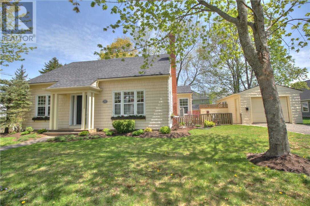 77 Winter Ave, Moncton (M128462) Zoocasa