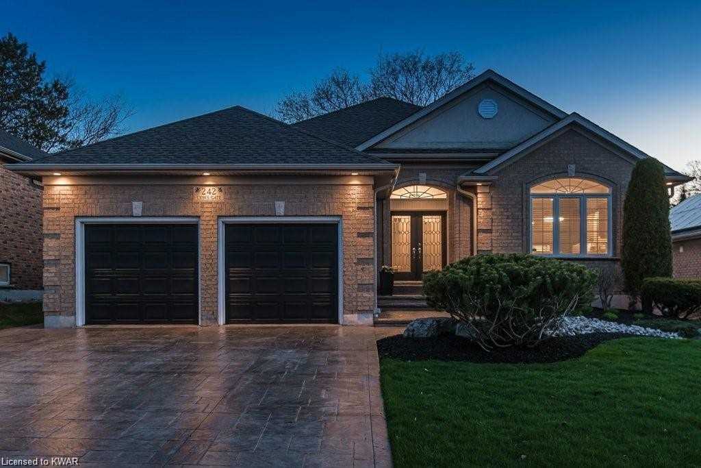 242 The Lion's Gate, Expired in Waterloo Zoocasa