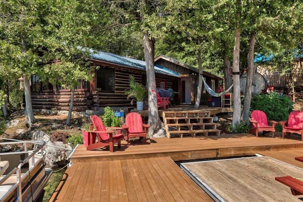 100 Barnes Island, Sold in North Frontenac Zoocasa