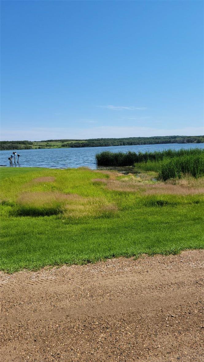 5 Lake Clementi Road, For Sale in Oakland Wawanesa Zoocasa