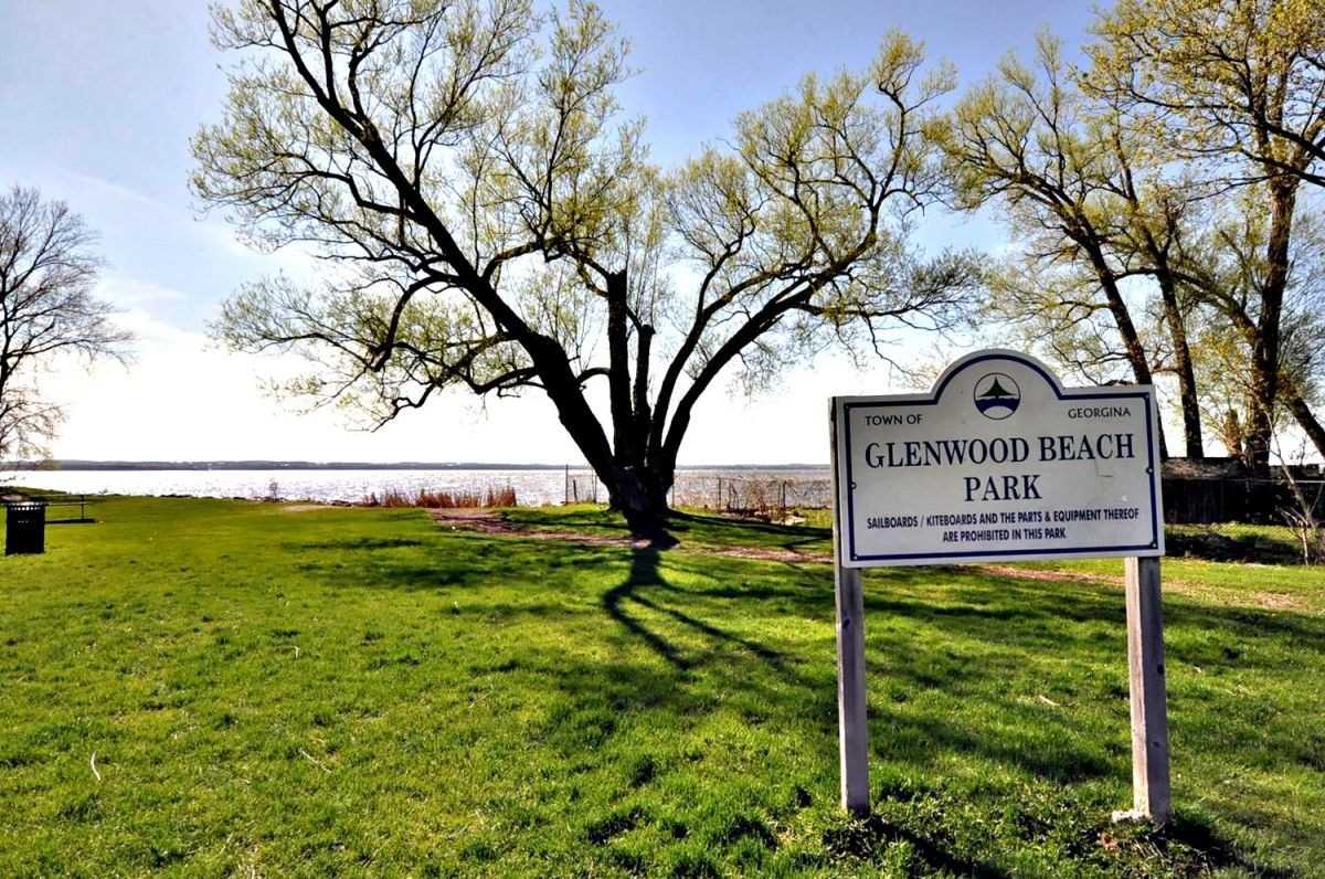 unit 3 415 Lake Dr S, For Rent in Zoocasa