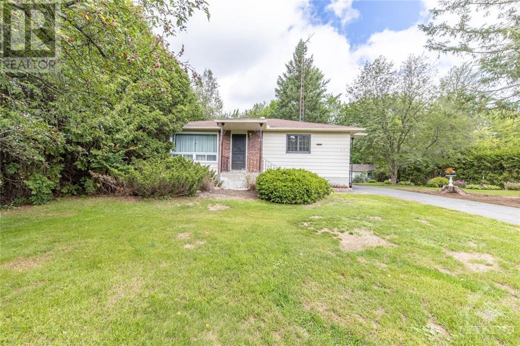 4976 County Road 17 Road, Alfred and (1206152) Zoocasa